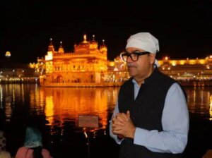 ਪੰਜਾਬ ਅਤੇ ਹਰਿਆਣਾ ਹਾਈ ਕੋਰਟ ਦੇ ਚੀਫ਼ ਜਸਟਿਸ ਮਿਸ਼ਰਾ ਨੇ ਸ੍ਰੀ ਹਰਿਮੰਦਰ ਸਾਹਿਬ ਵਿਖੇ ਮੱਥਾ ਟੇਕਿਆ